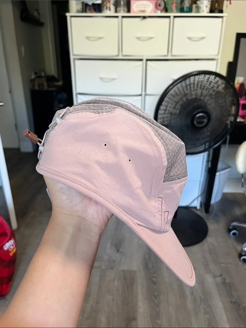 Lululemon Drawcord Hiking cap Women’s